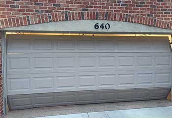 Garage Door Off Track - Salt Lake City